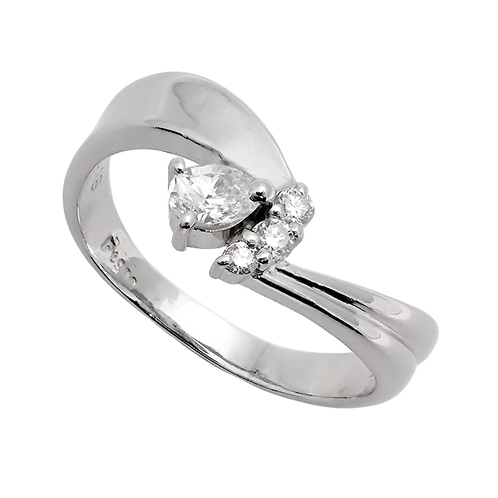 Pt900 ダイヤモンド 指輪 12号 ウェーブ シルバーカラー