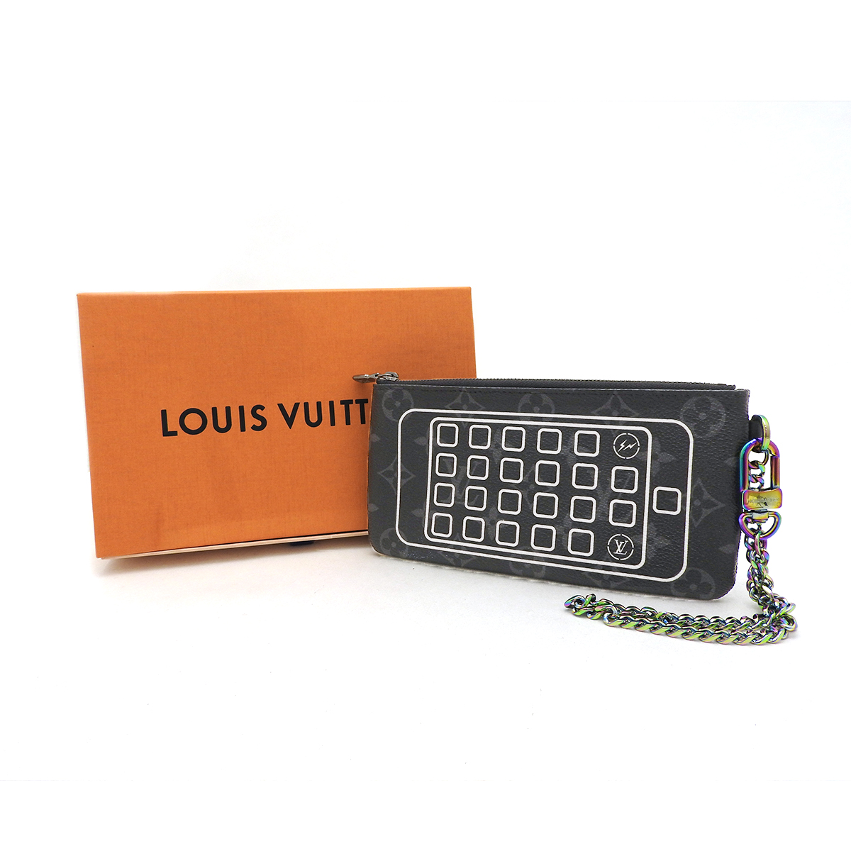 ルイヴィトン(Louis Vuitton) iPhoneポーチ M64433 フラグメント ブラック