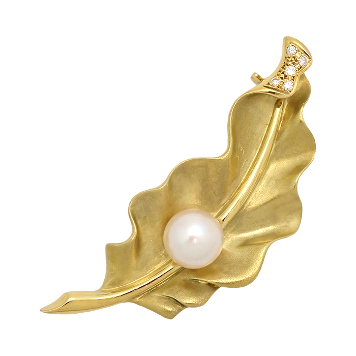 K18 パール ブローチ 葉 リーフモチーフ イエローゴールドカラー