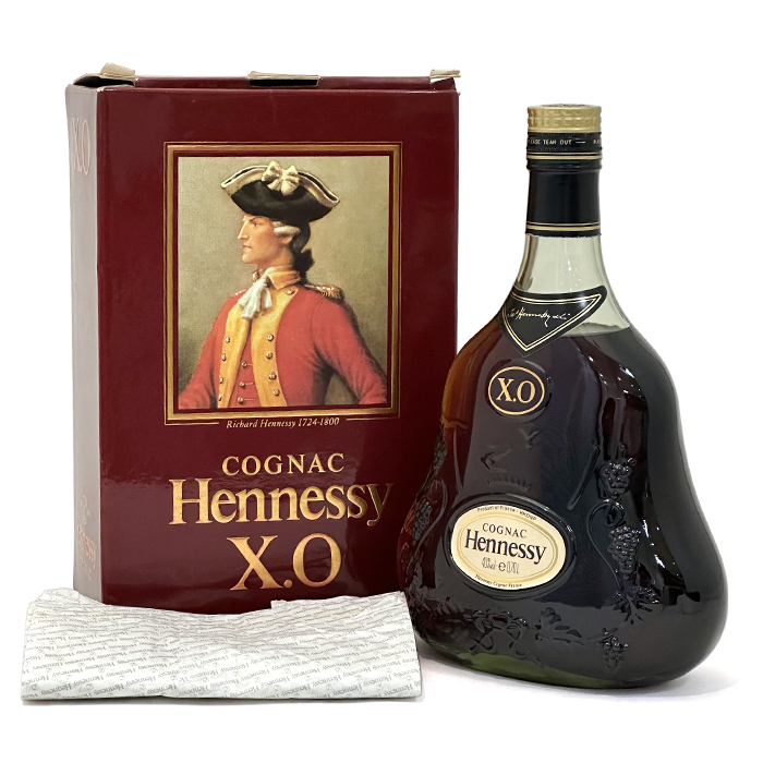 ヘネシー XO (Hennessy XO) コニャック ブランデー 金キャップ グリーンボトル 700ml 40% 箱 紙袋