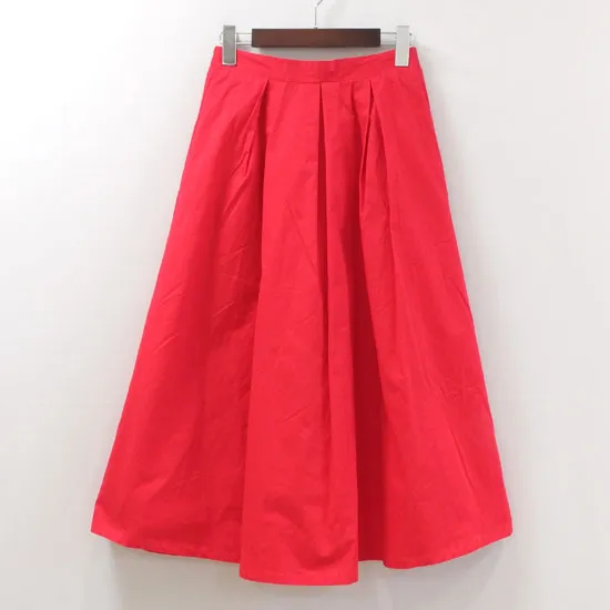 【セール価格】メルロー(merlot) ロングフレアスカート サイズF タグ付き 春夏秋 赤色