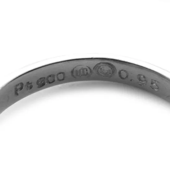 Pt900 ルビー指輪 7号 シルバーカラー