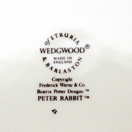ウェッジウッド(WEDGWOOD) ピーターラビット プレート 25cm ホワイト